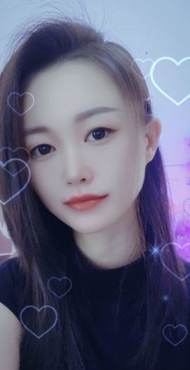 99。唱歌滴主播照片
