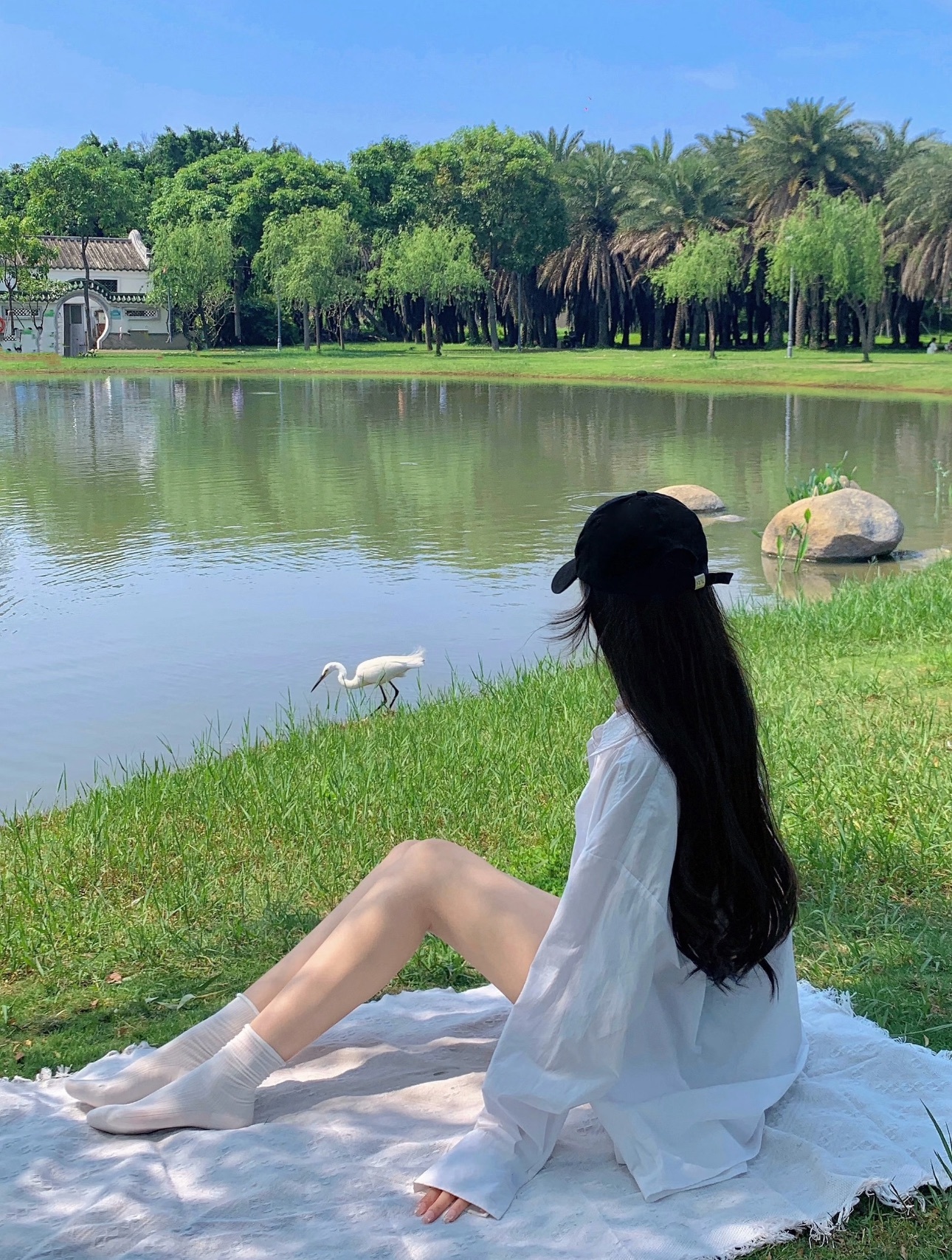 小甜甜～求投喂的主播照片