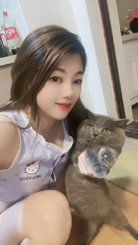 方仪💌落雪九尾的图片