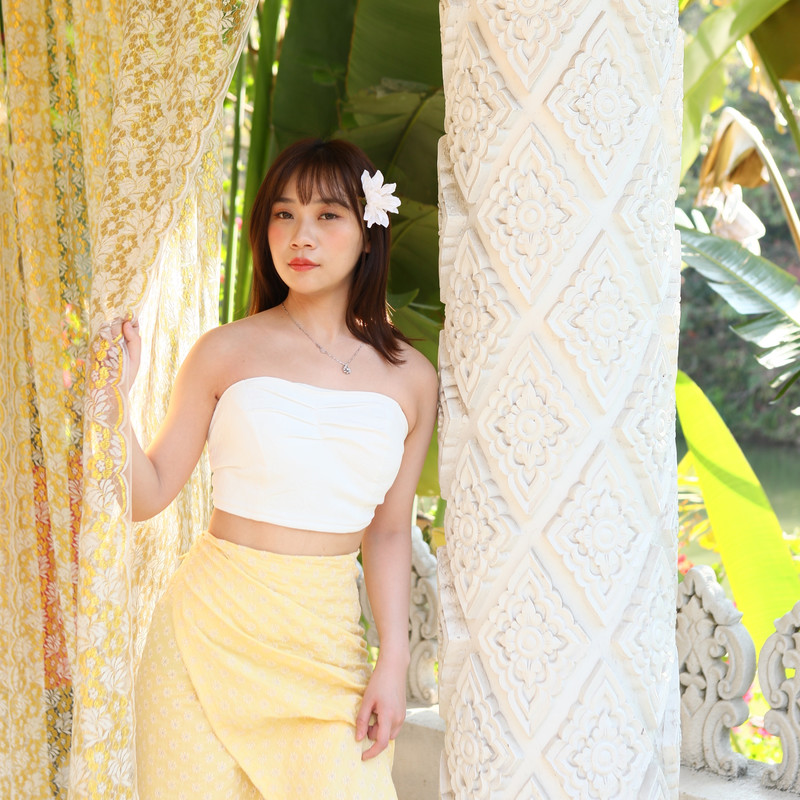🌺兔子姐姐海报