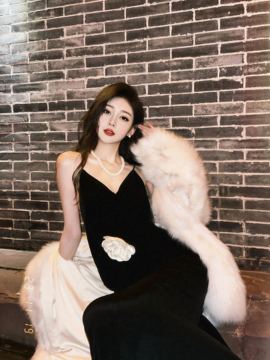 Lily喵主播照片