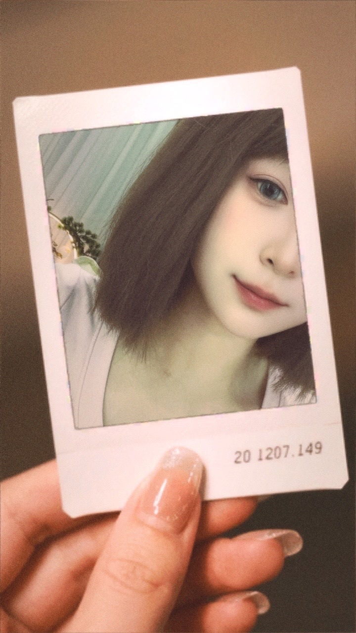 魔萱🎀主播图片