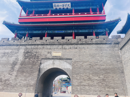 东西南啊海报