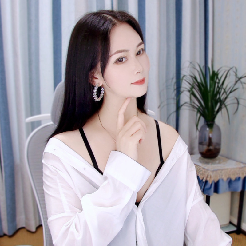 ᥬ✨瑤★瑤᭄视频聊天