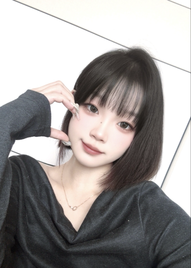 新人小熊🐻海报