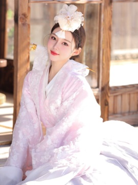 Lily喵的图片
