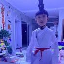 桐桐1i的头像