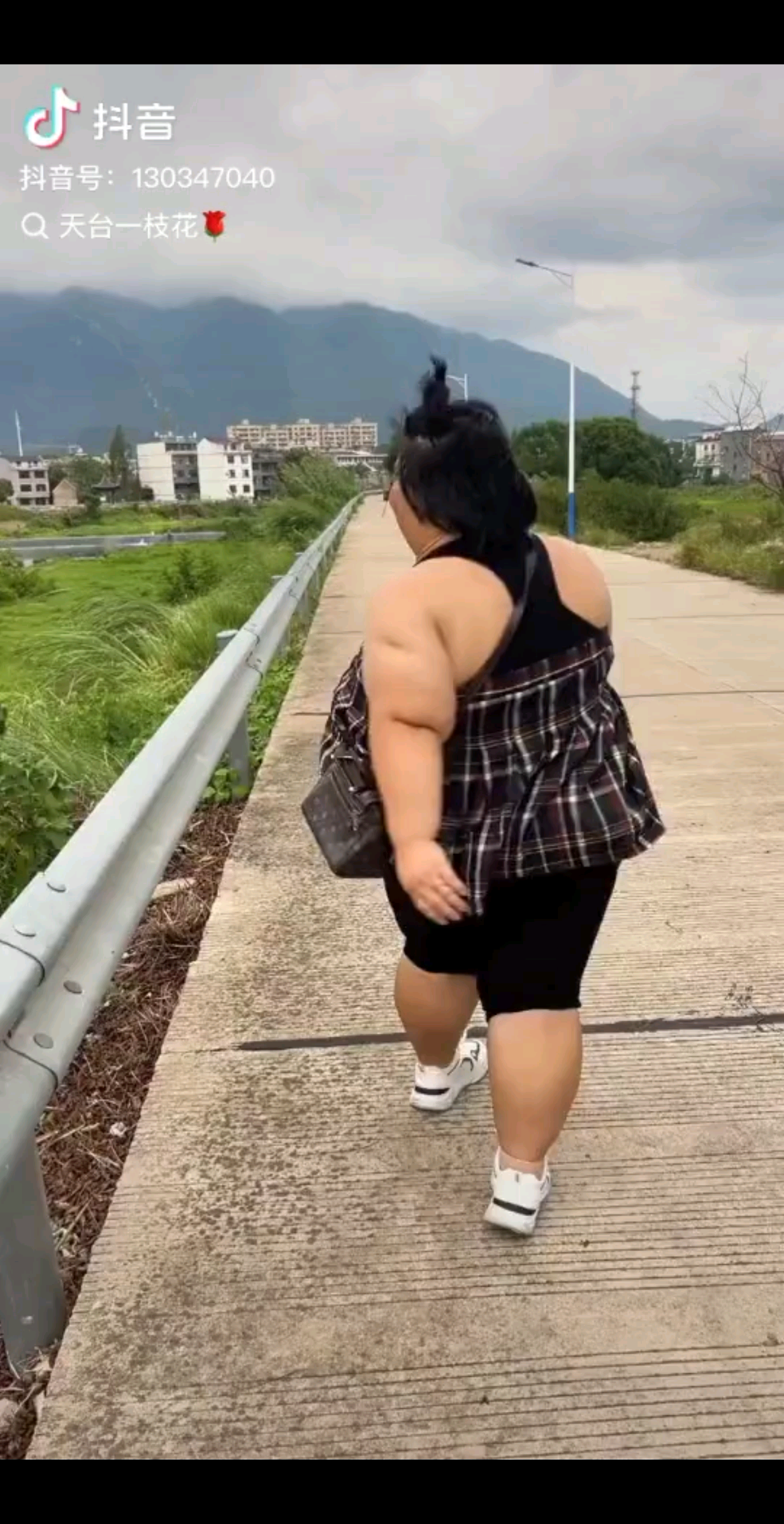 今日动态:乐一乐/狂
