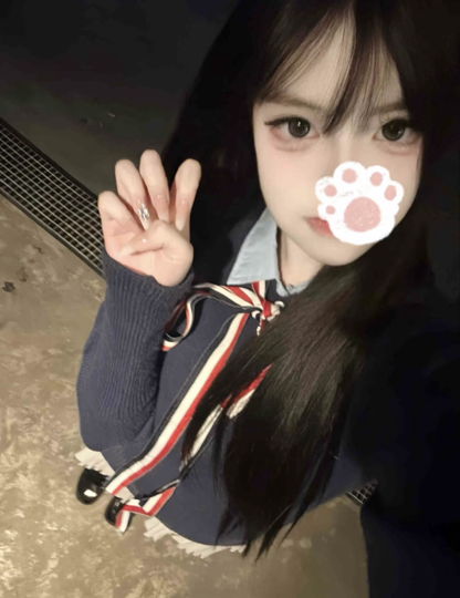 新人~露露海报