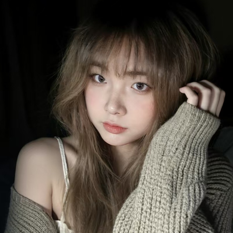 新人~佰川崎子的主播海报