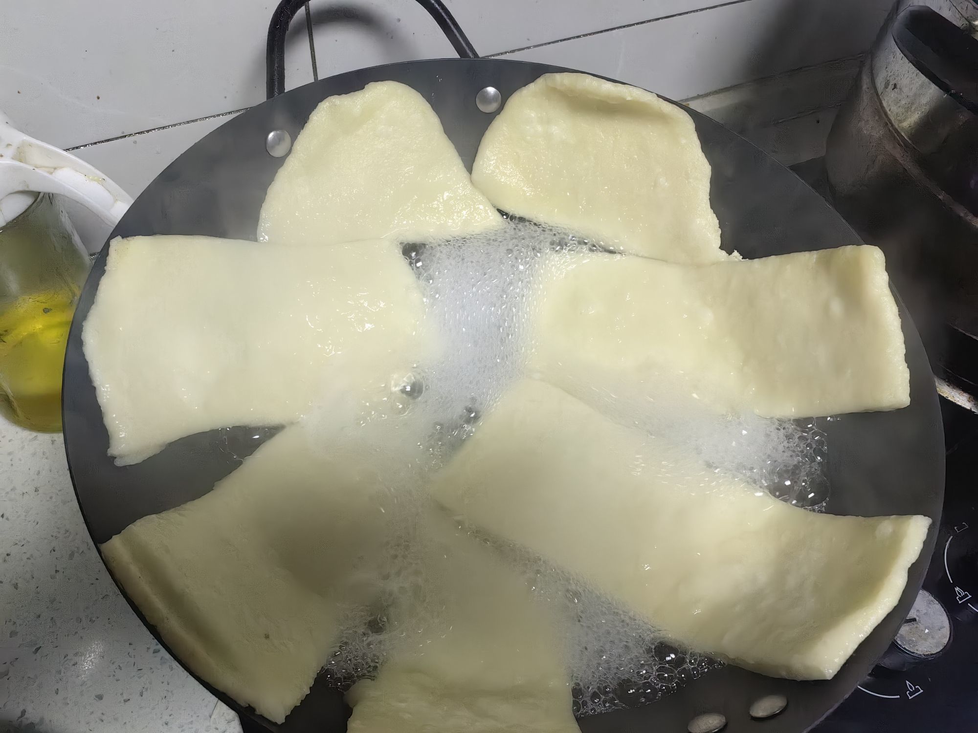 小甜贪财好色💕主播图片