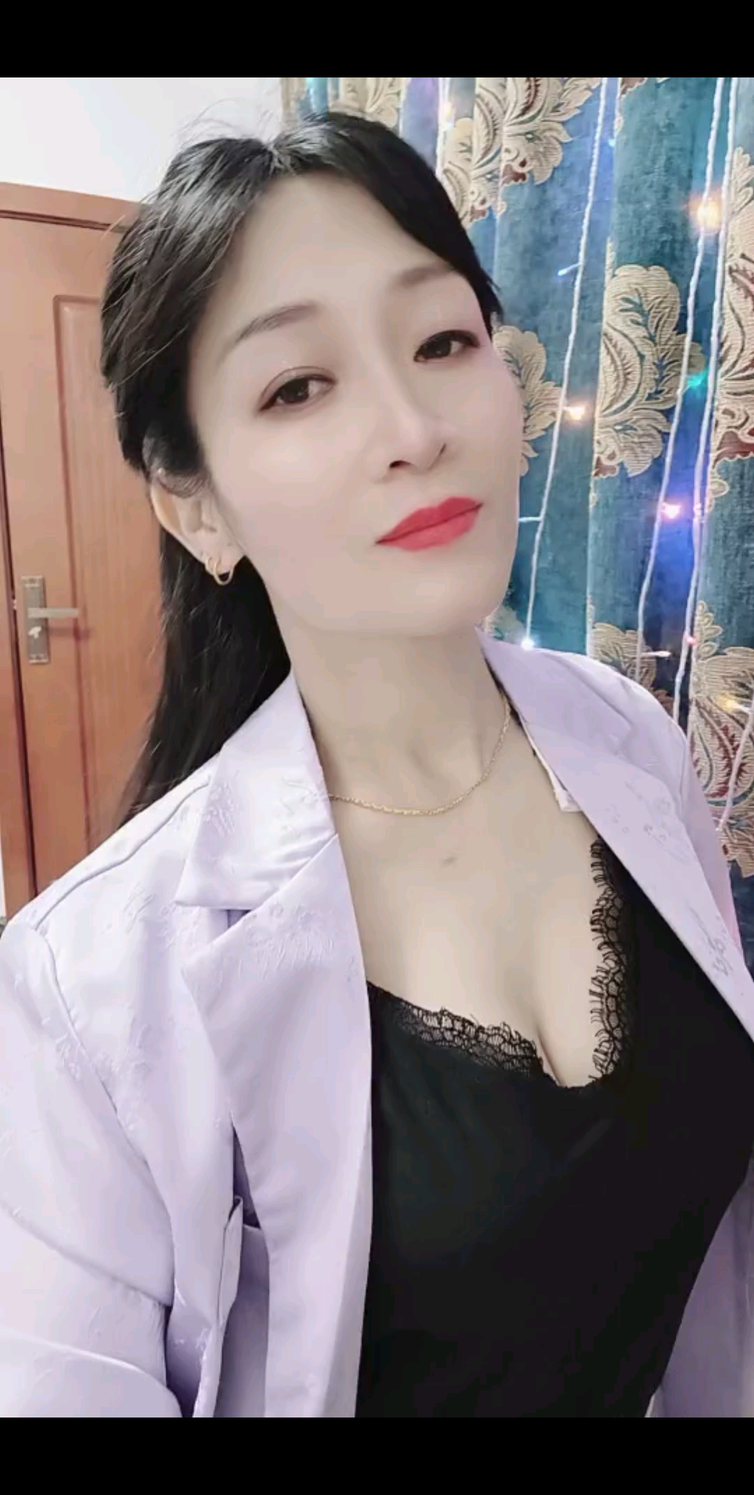 余生好好爱自己，别跟自己过不去