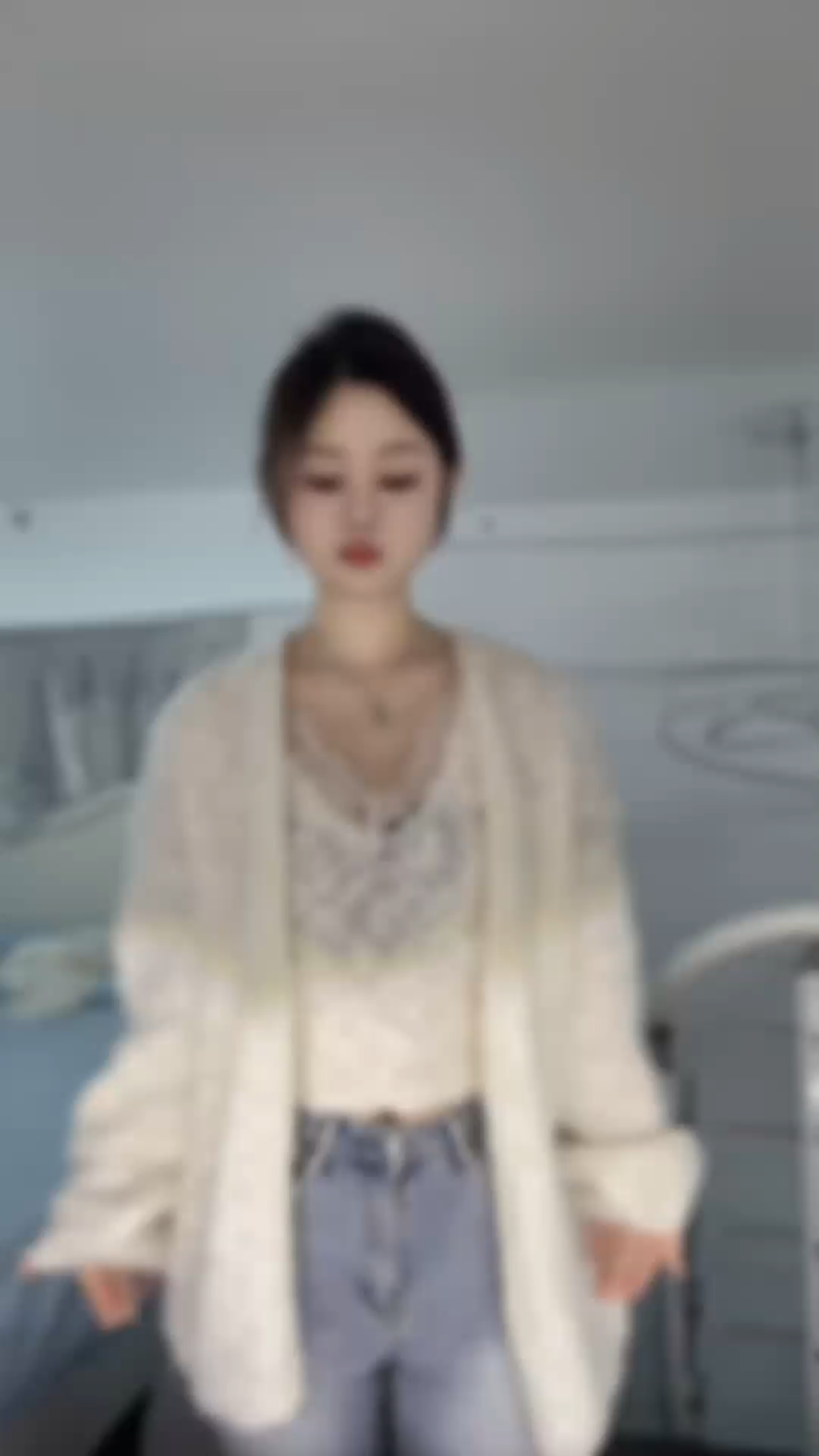 江山如画又只能比拟～