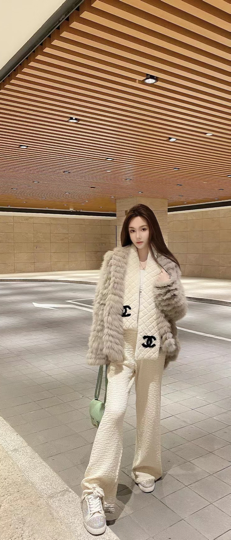 钱途皆坦途海报