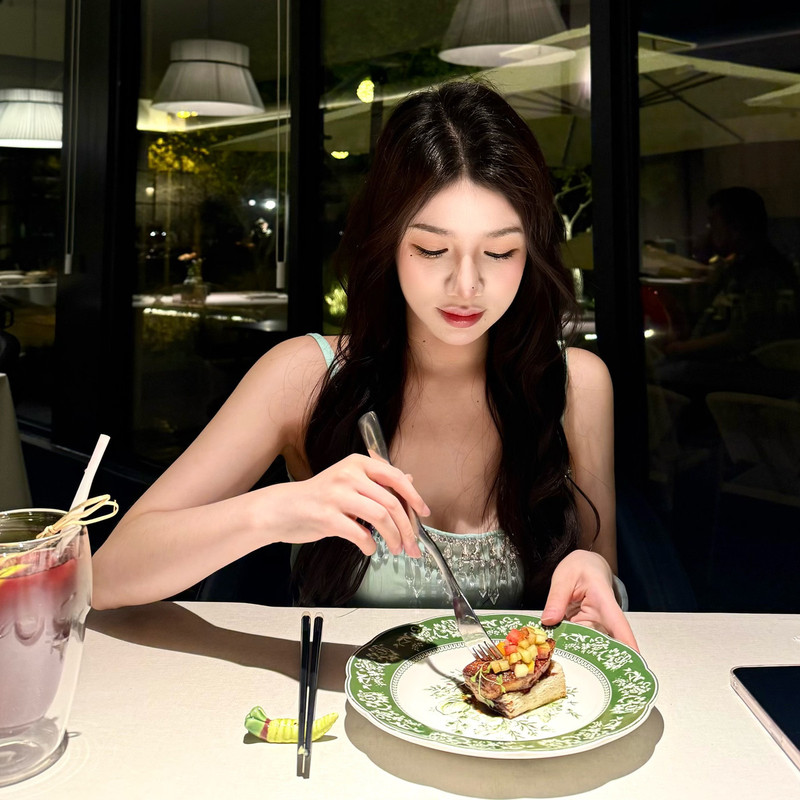 新人—唏唏视频聊天