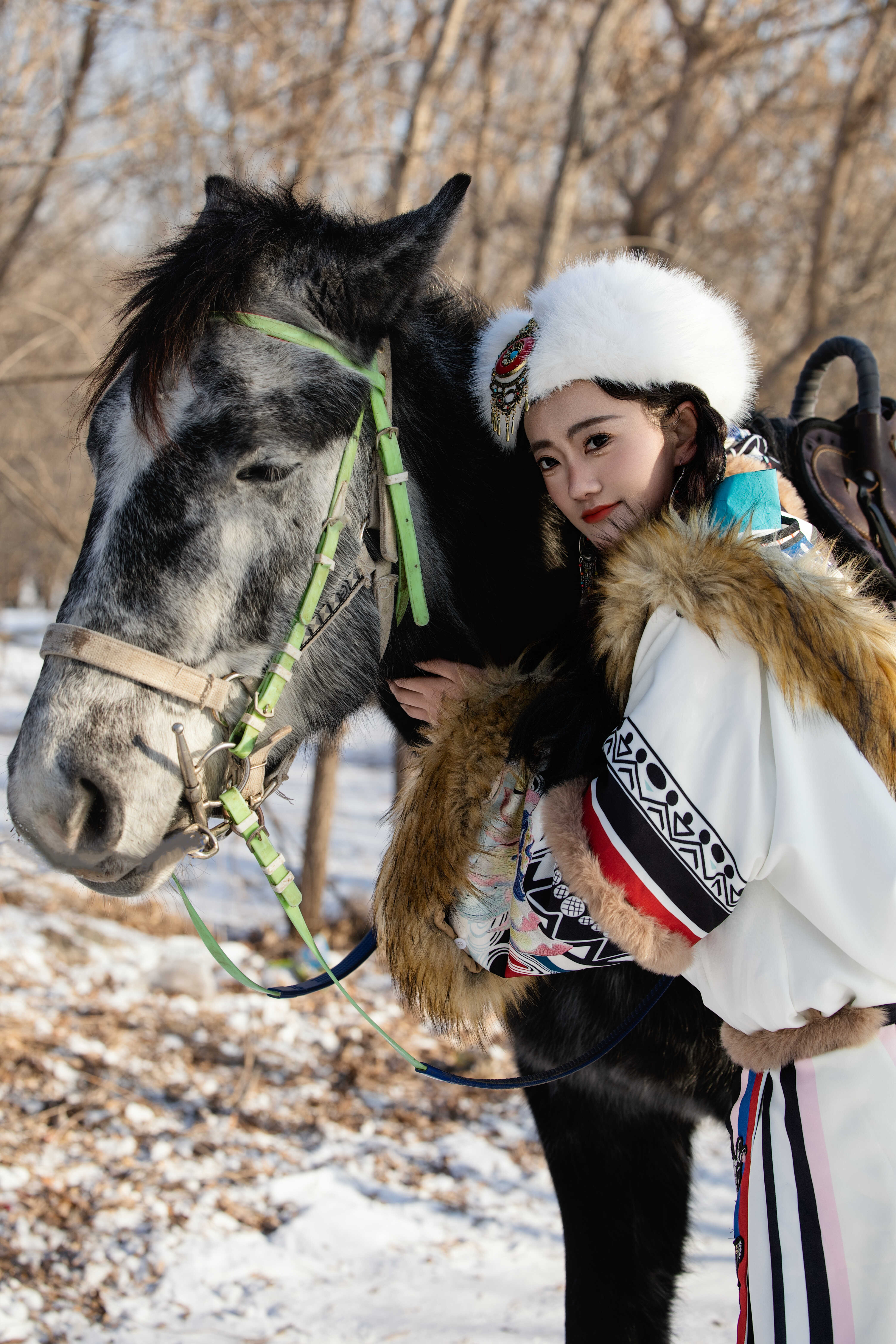 令令呀快饿抽了主播图片