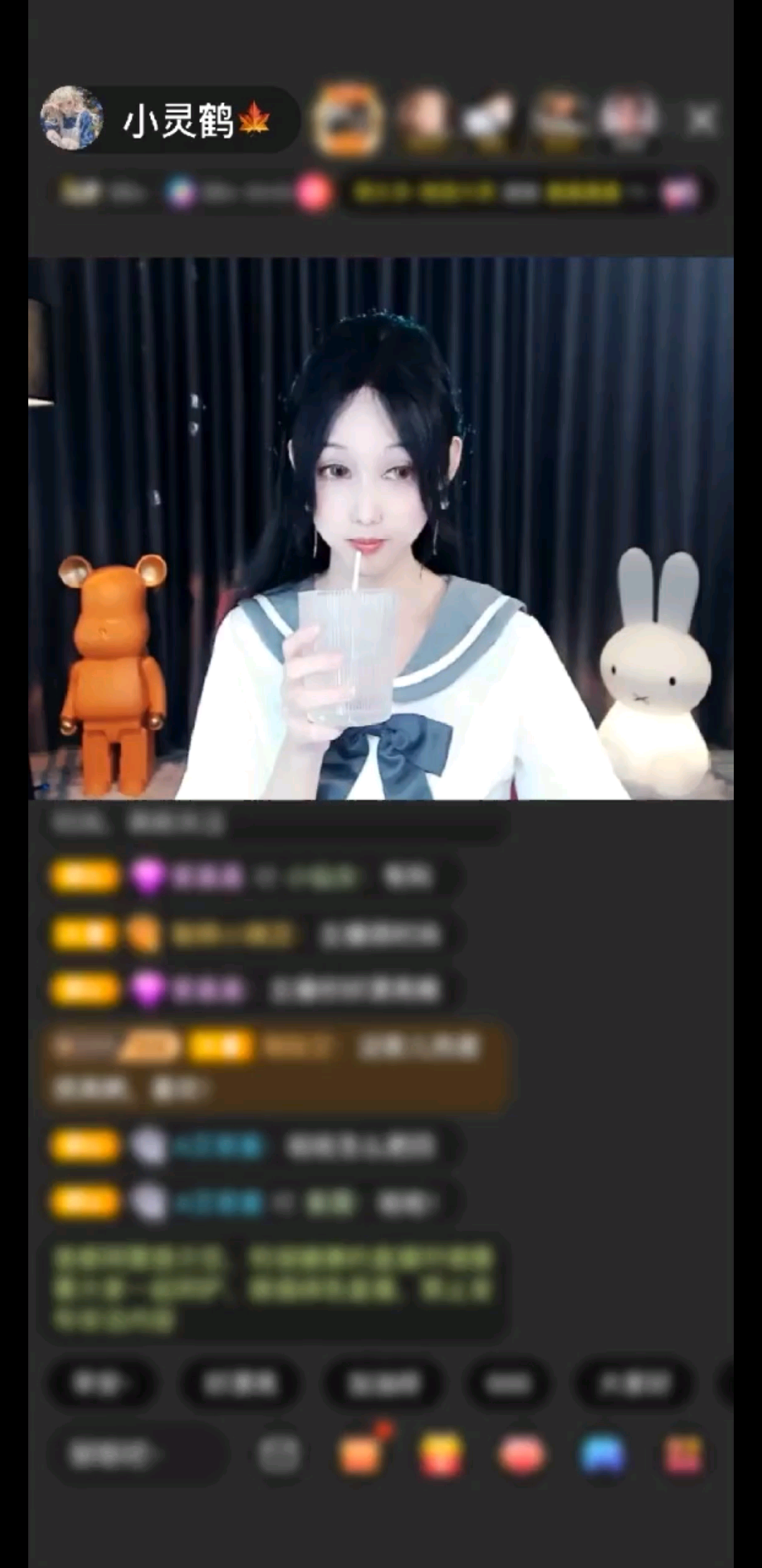 天上翱翔的地上奔跑的都有了😘