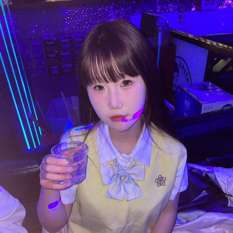 新人--悠悠的直播间