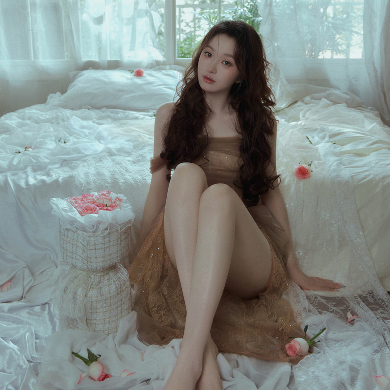 小青圆圆的主播海报