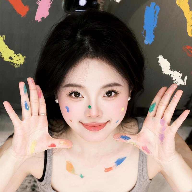 新人🌙小欣的直播间