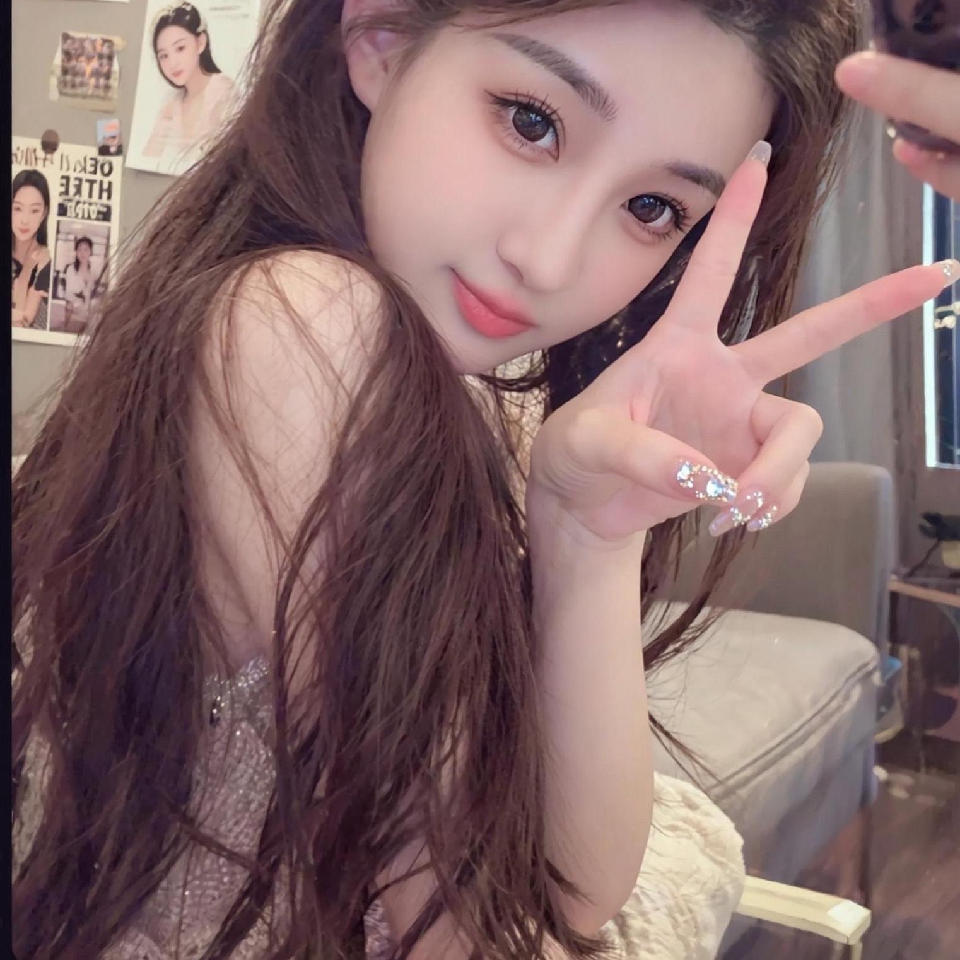 萌新林十七海报