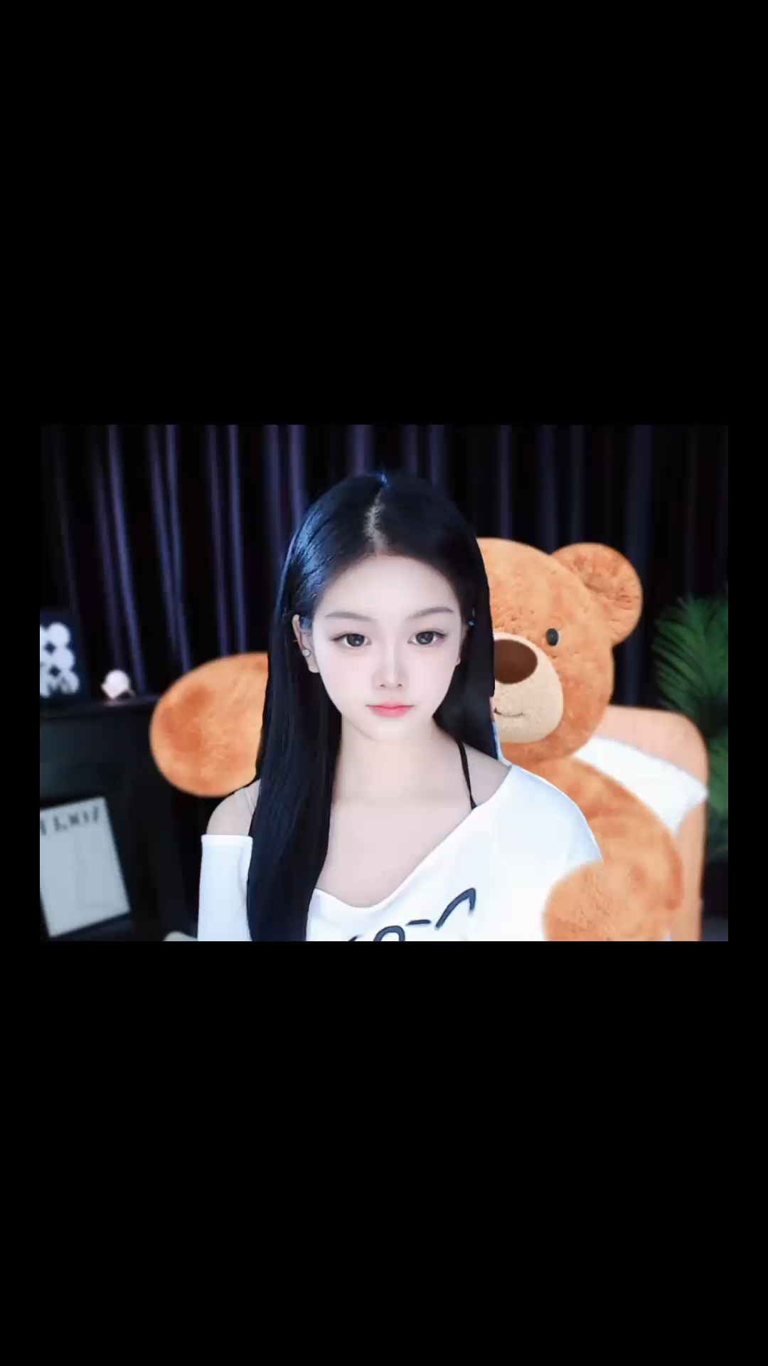 用宏大的世界稀释痛苦