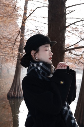 于小鱼今日休明天见主播照片