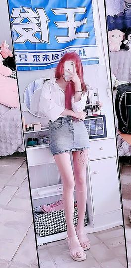 楚楚💦小透明的图片