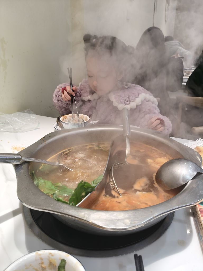 湖北乐瑶生二胎主播图片