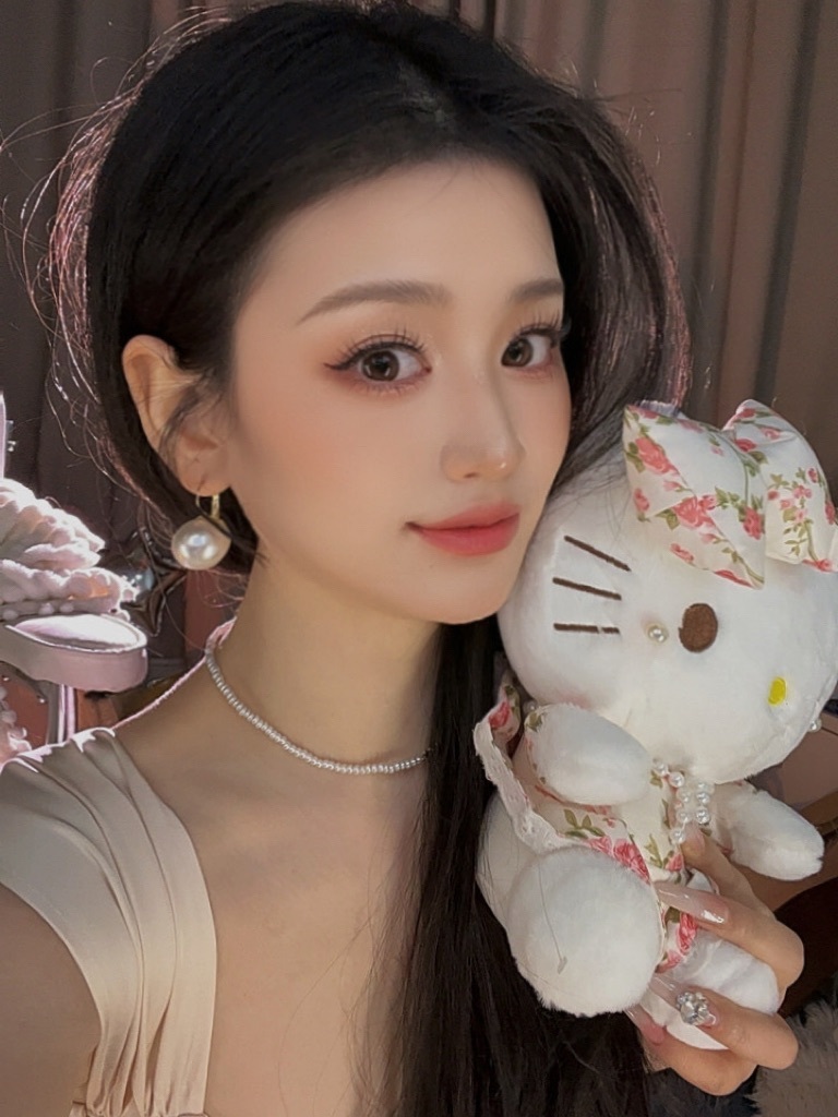 小青青好想升个级～主播图片