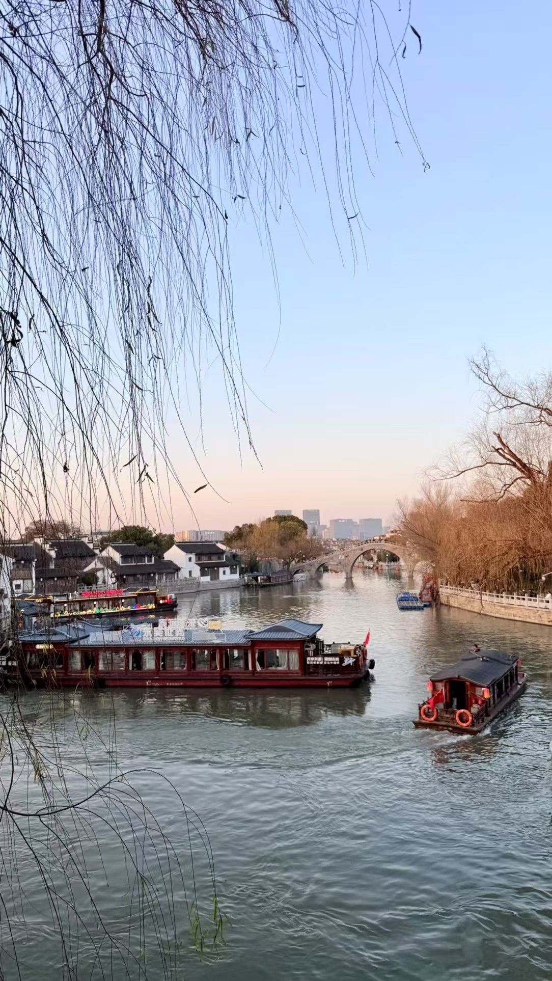 日【🔴】初主播图片