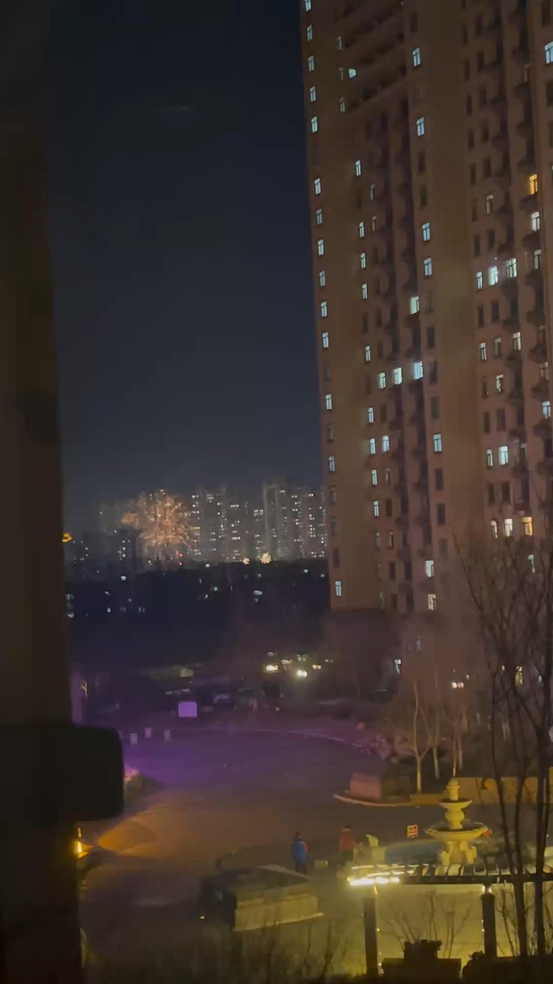 在最高处将自己粉碎，