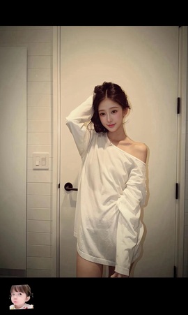 喂一口抱抱馨💌的图片