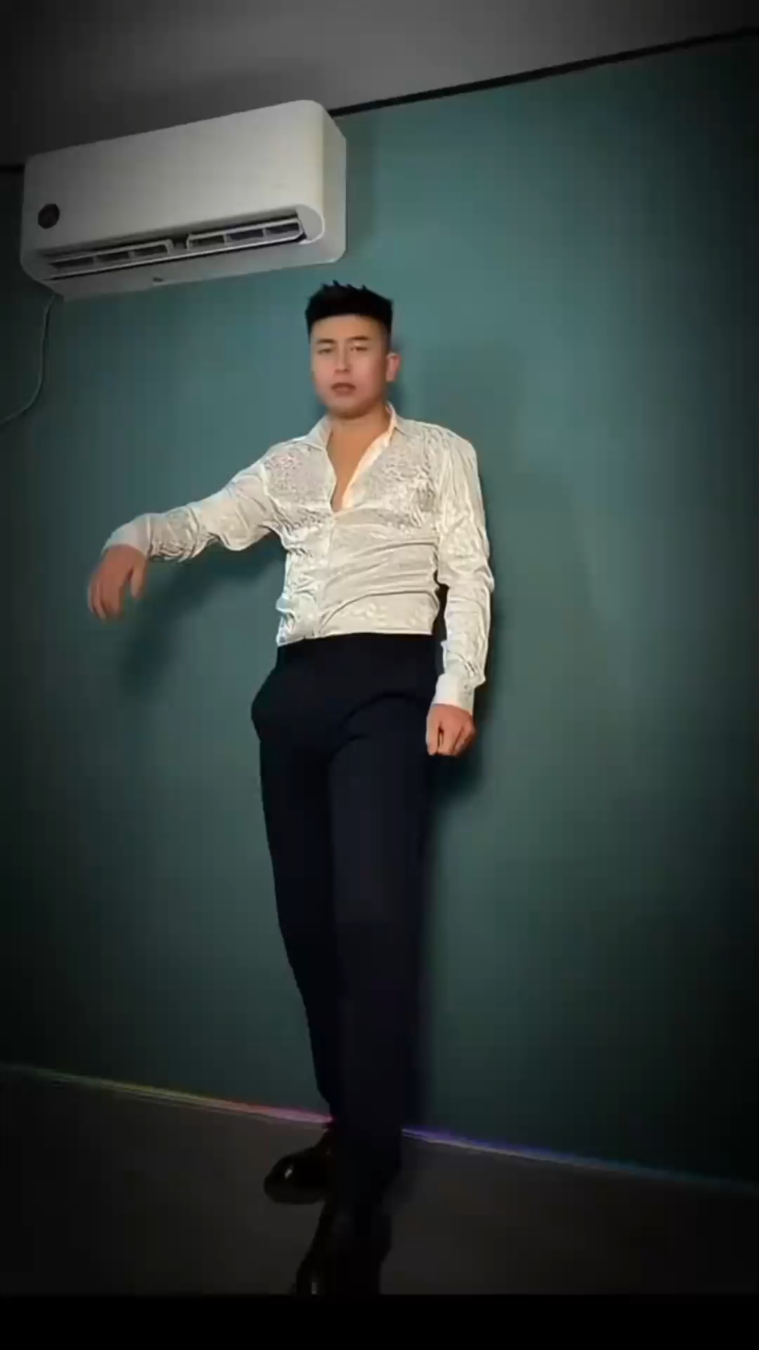 新主播求关注