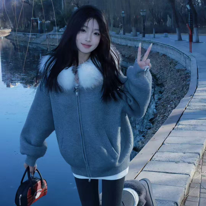 新人.小雨的直播间