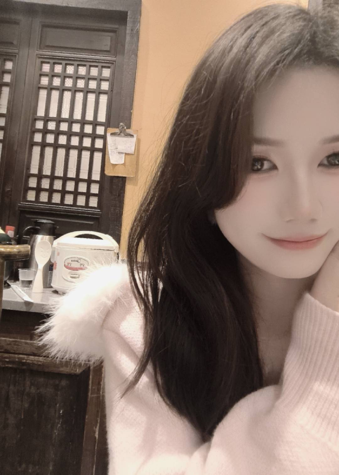 魷小魚(yú)??主播圖片