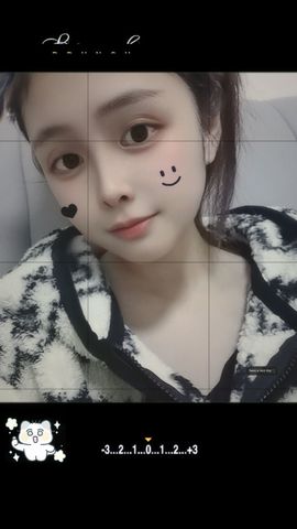 妖妖CWW主播照片