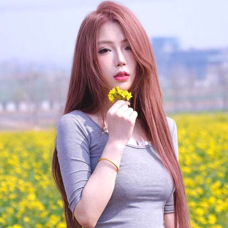 小苗不困的直播间