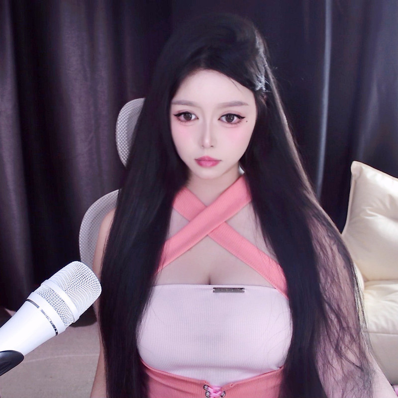 小八想开了的直播间