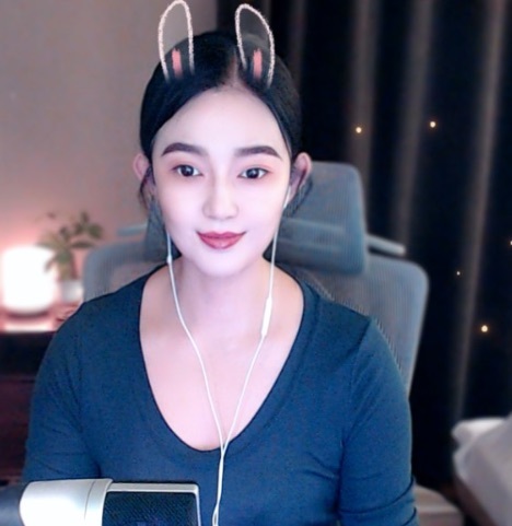 新人～雨停江南🎤主播图片
