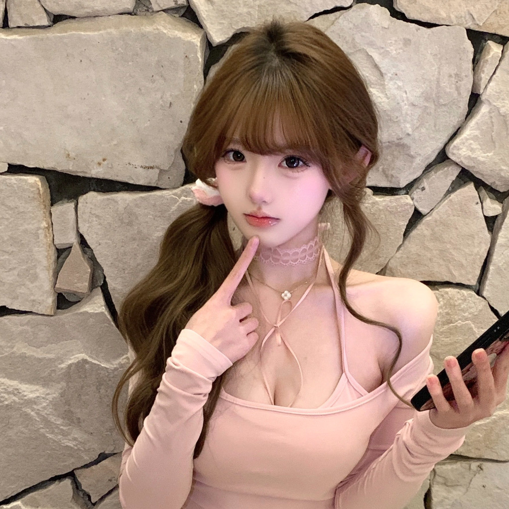 萌新白小糖💃🎤的直播间