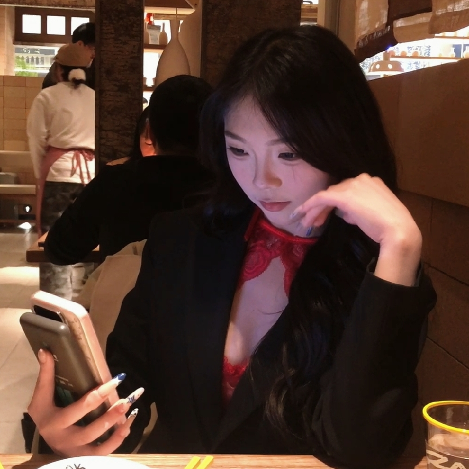 萌新琪琪呀海报