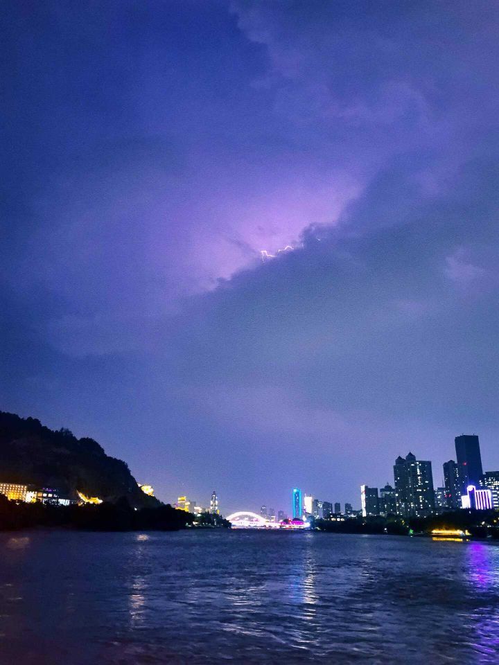 天王盖地虎虎044主播图片