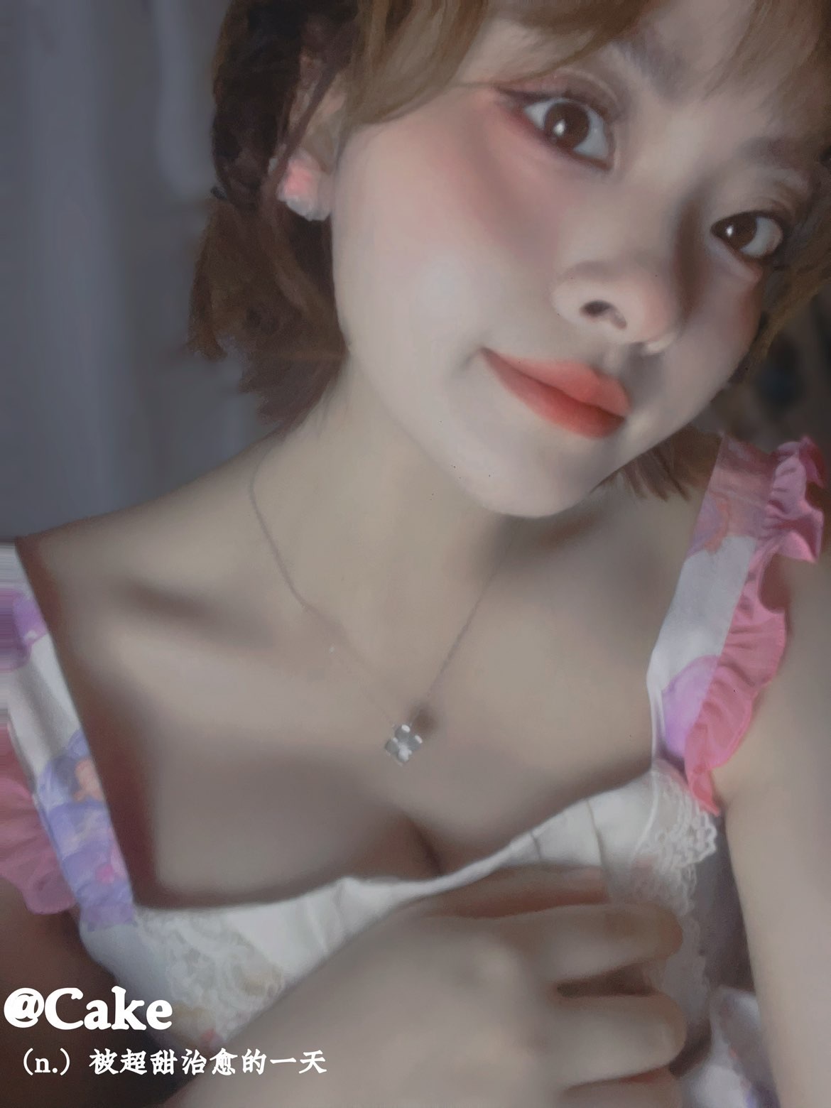 超甜糖喜欢歌唱主播图片