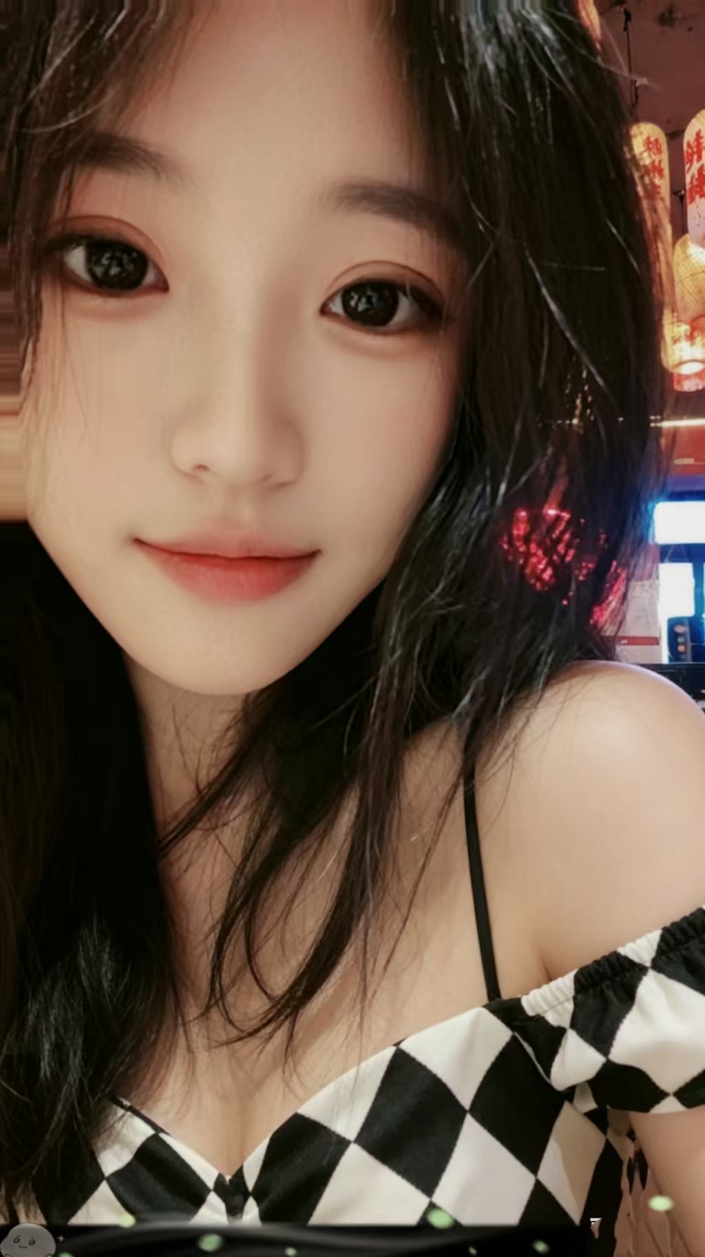 倾颜🐉吸金纳福的主播照片