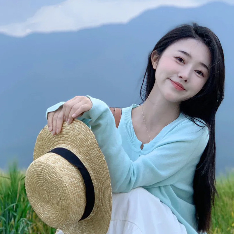小双双儿吖~