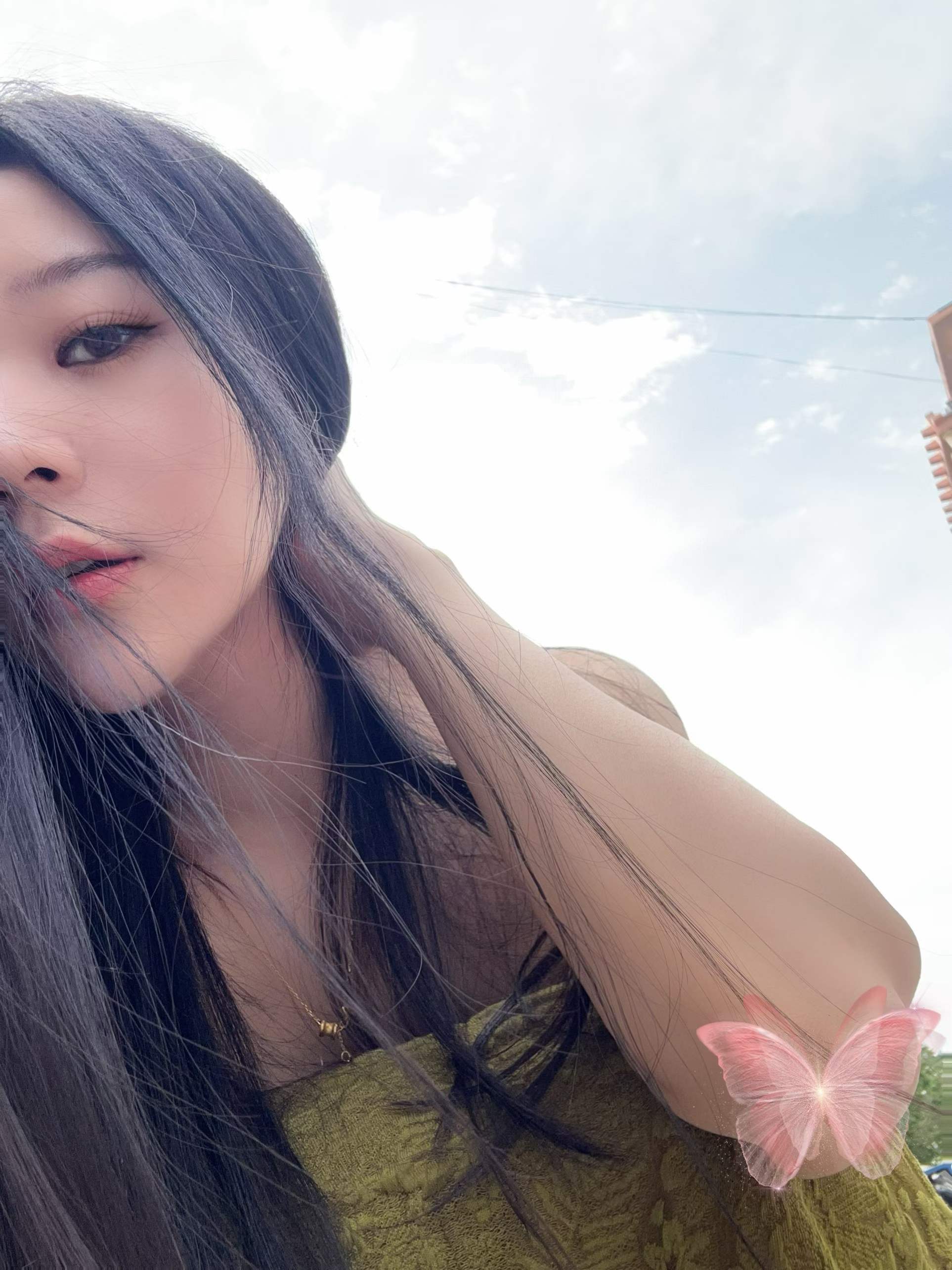 傲雪没人疼！主播图片