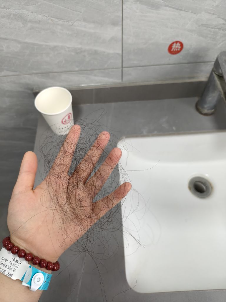 新人小柔u点凶主播图片