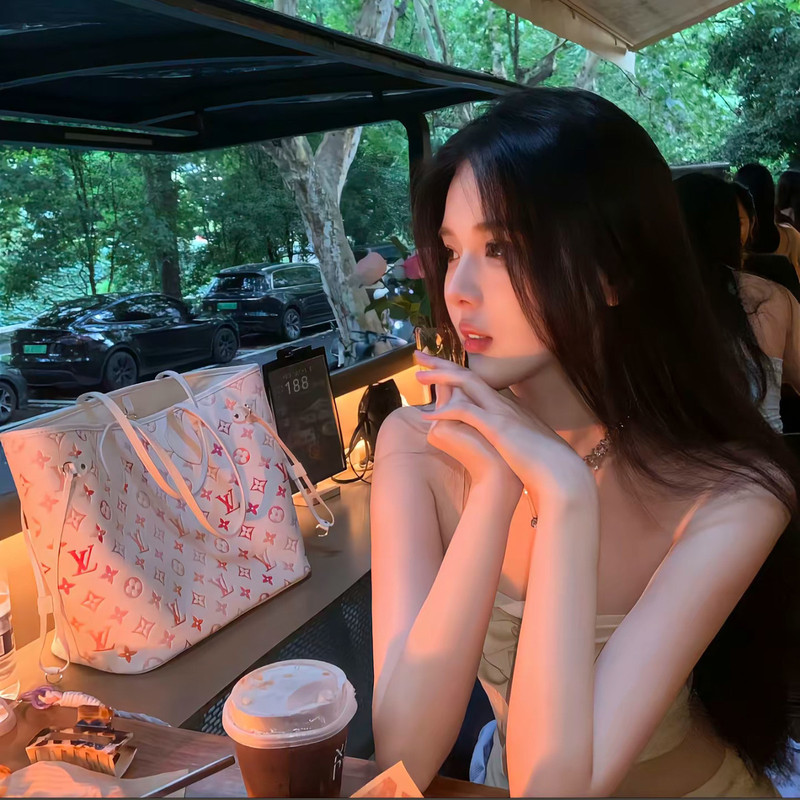 包包白🍀