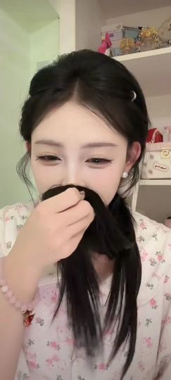 朽木自雕、独饮独醉主播照片